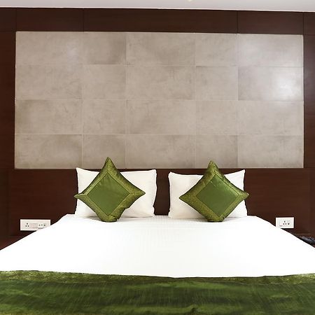 Treebo Trend Vijaya Grand Hotel Udupi Bagian luar foto