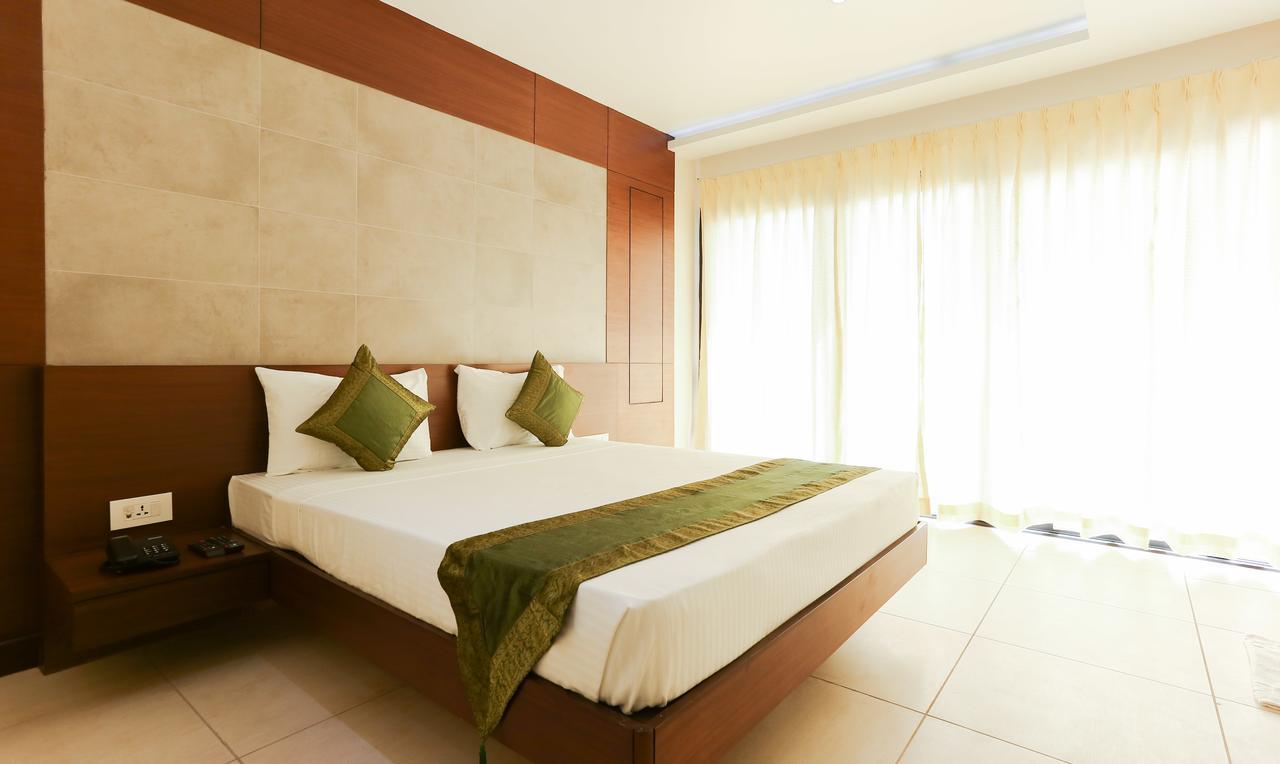 Treebo Trend Vijaya Grand Hotel Udupi Bagian luar foto